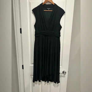 Perceptions New York Long Dress Color Black Sleeveless Dress Size Large high/lo